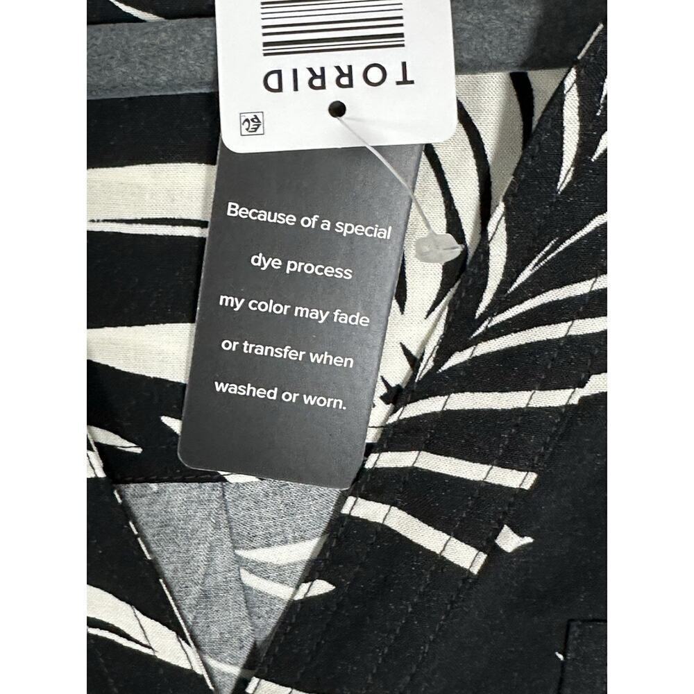 New! TORRID 0 Womens Harper Challis Pullover Tunic Black White Tropical Resort - Picture 6 of 11